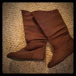 Slouchy Brown Boots